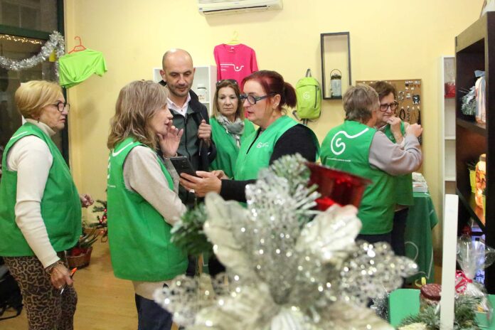 Mercado Solidario AECC do Porriño
